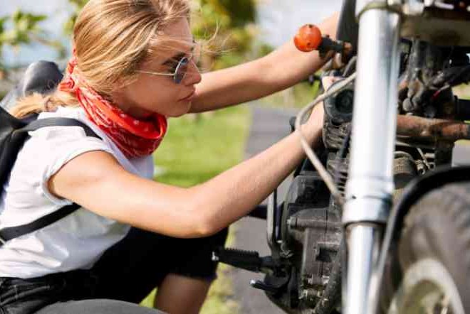  Hindari Hal Berikut Ini Untuk Mencegah Kebarakan Pada Motor