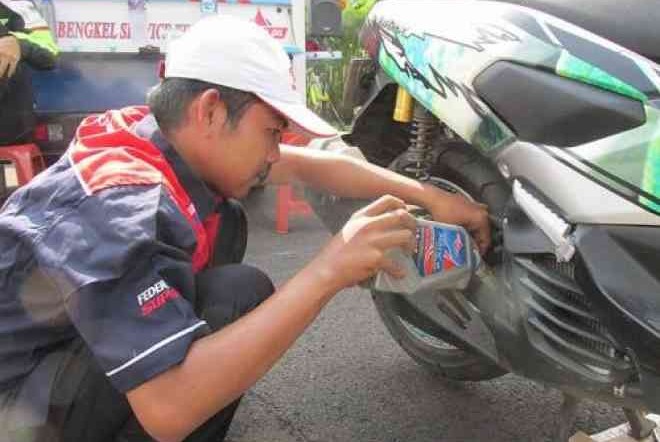 Apa Dampak Jika Oli Motor Manual Dipakai Buat Motor Matic