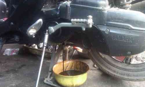 Dampak Buruk Kalau Sering Telat Ganti Oli Mesin Pada Sepeda Motor