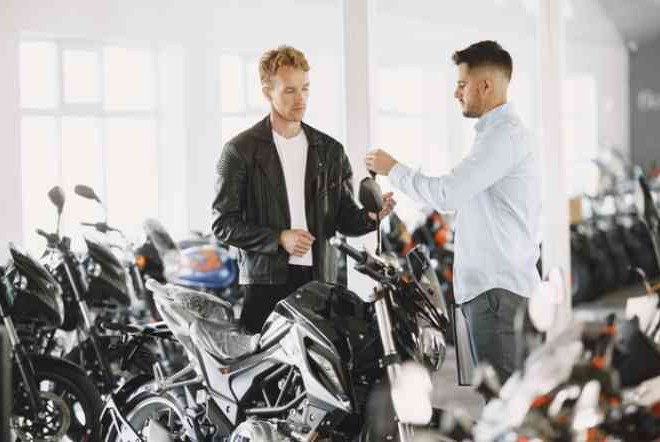 Mau Beli Motor Seken, Simak Tips Supaya Aman Membeli Motor Sport Bekas