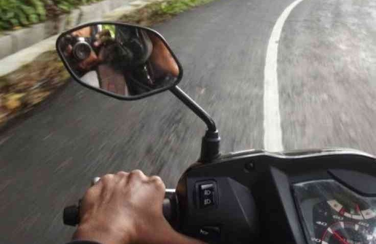 Ketahui Ini Fungsi Kaca Spion Pada Motor