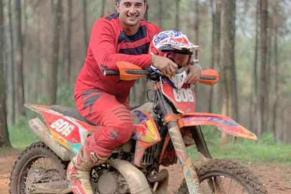 Tips Supaya Aman Bermain Motor Cross