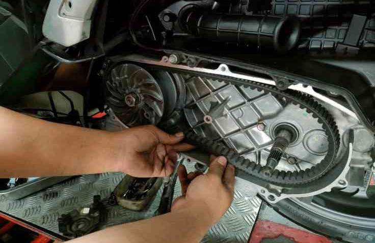 Cara Merawat V-Belt Motor Matic yang Benar Sesuai Arahan Mekanik