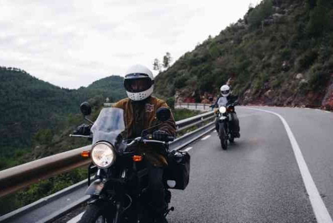 Berapa Tekanan Angin Ban Motor  Yang Ideal untuk Touring