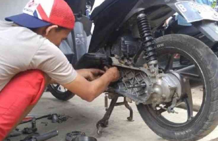 Pada CVT Motor Matic Ada Tiga Komponen yang Harus Dirawat