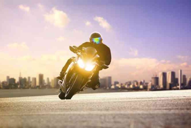 Cara Supaya Tidak Mudah Ngantuk Saat Riding Malam