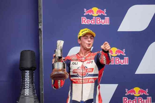 Luar Biasa, Fabio Di Giannantonio Berhasil Finis ke 2 di Moto2 Austin 2021