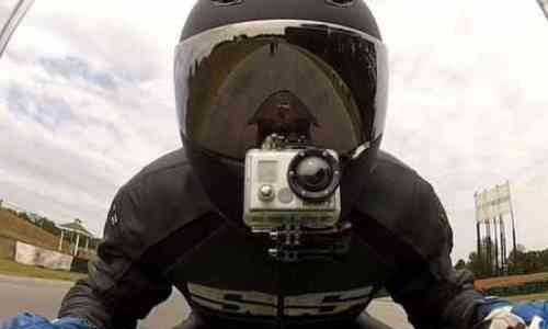Tips Menaruh Action Cam Ketika Motovlogging, Empat Tempat Ini Paling Menarik!