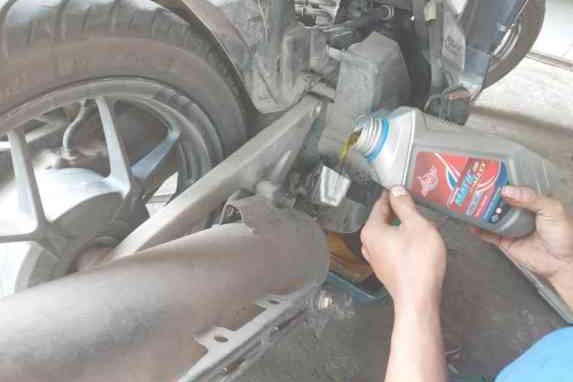 Tanda Jika Oli Motor Harus Segera diganti,Jika Merasakan Hal Ini Segera ke Bengkel