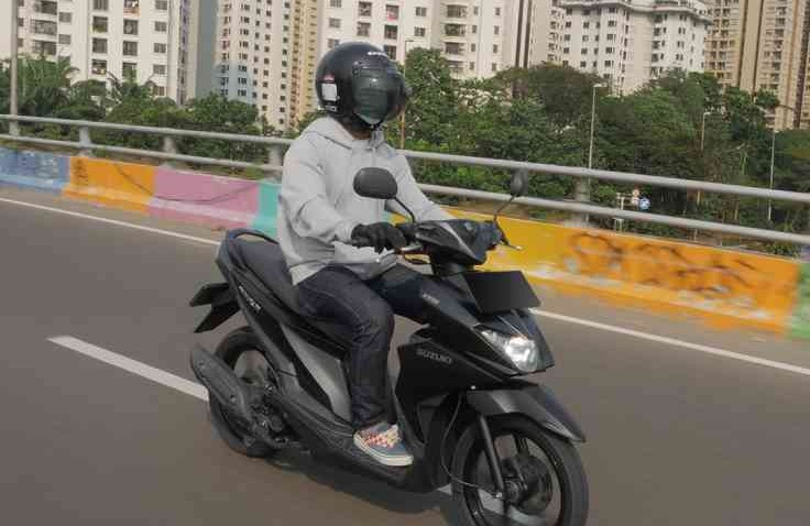 Tips Memilih Jas Hujan untuk Riding Supaya Aman