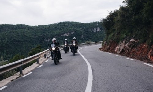 5 Poin Penting Ini Saat Kamu Berkendara Menggunakan Sepeda Motor