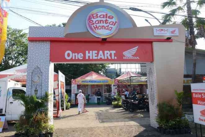 Wahana Honda Sambut Musim Libur dan Mudik Lebaran Dengan Mendirikan Bale Santai Honda