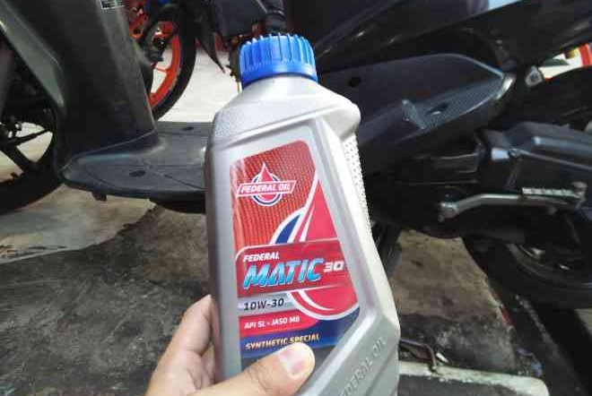 Perhatikan Hal Berikut ini Saat Ganti Oli Motor