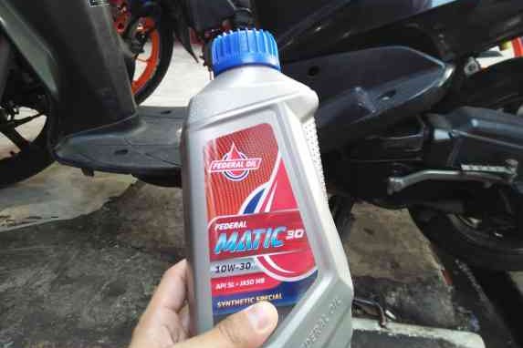 Kekentalan Oli yang disarankan untuk Motor Honda Vario 125, Berikut Penjelasannya