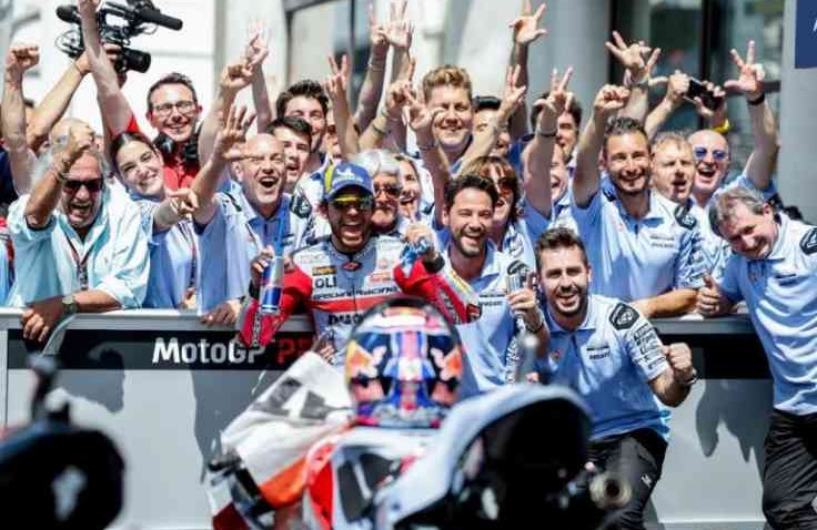  Federal Oil Sanjung Penampilan Gemilang Enea Bastianini Raih Podium 1 di GP Prancis, dan Kembali Bikin Bangga Indonesia