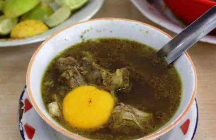 Touring ke Makassar? Jangan Lupa Makan Pallubasa