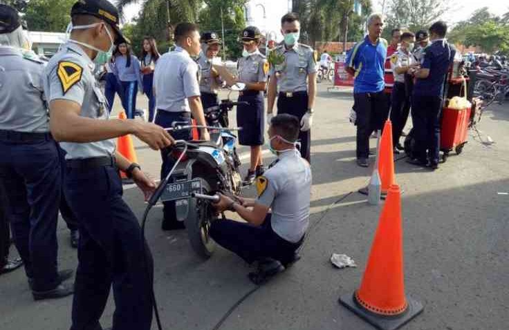 Ketahui Apakah Motor Kamu Sudah Lolos Uji Emisi atau Tidak Bisa Pakai Aplikasi E-Uji Emisi