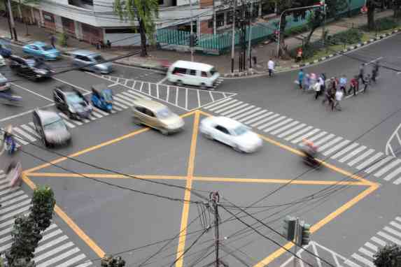 Kenalan Lebih Lanjut Dengan Yellow Box Junction