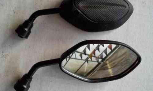 Tiga Tips Jitu Bersihkan Kaca Spion Motor Agar Tetap kinclong