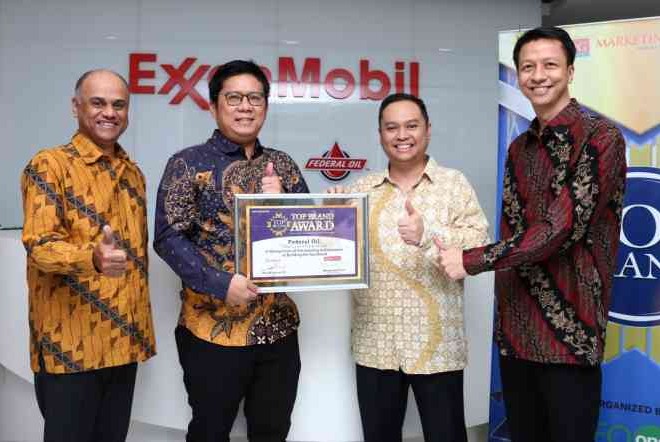 Jadi Merek Pelumas Rekomendasi Utama Konsumen Roda Dua, Federal Oil Kembali Raih Penghargaan Top Brand Award 2022