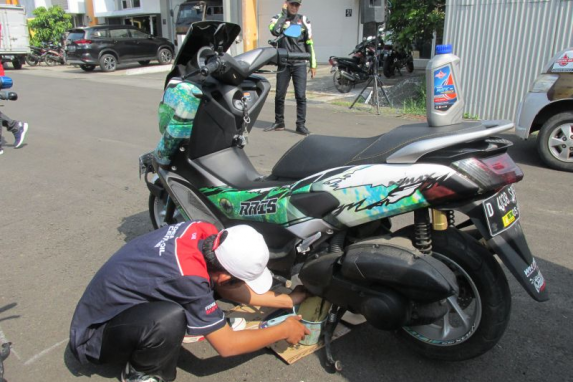 Komponen Apa Saja Yang Wajib Diperhatikan Saat Servis 10.000 Kilometer Pertama?