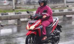 Cegah Tergelincir Saat Menikung Menggunakan Sepeda Motor