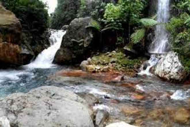 Curug Ciburial, Destinasi Wisata Yang Cocok Untuk Akhir Pekan