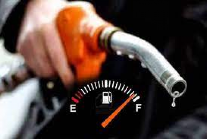 Motor Dirasa Boros Bensin? Ini 6 Cara Mencegahnya