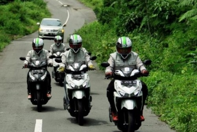 Tips Aman Lewati Jalan Menanjak Bagi Pengendara Motor Matic