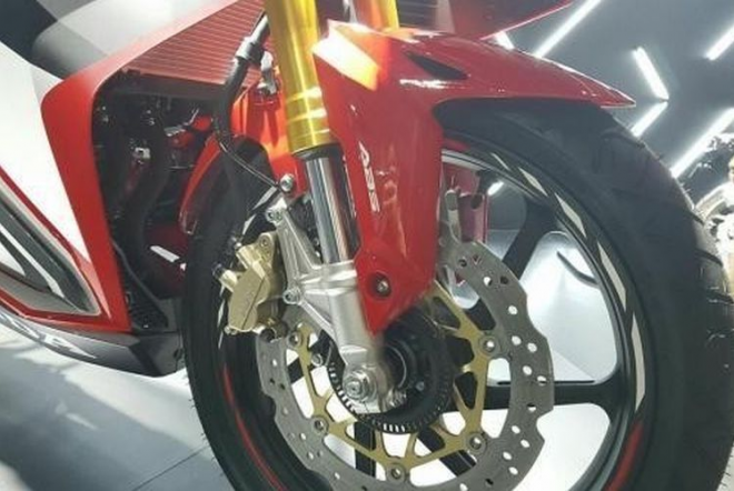 Fungsi Oli Shockbreaker Depan Motor, Penunjang Kenyamanan Berkendara