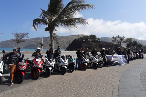 Destinasi Wisata di Sekitar Mandalika, Cocok Untuk Nikmati Alam dan Budaya Lokal Setempat