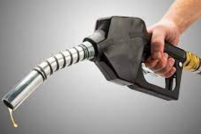 Gonta Ganti Oktan Bahan Bensin Bisa Buat Motor Menggelitik, Apa Benar?