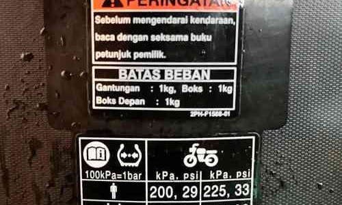 Bermacam Arti Label Stiker yang Ada di Sepeda Motor 