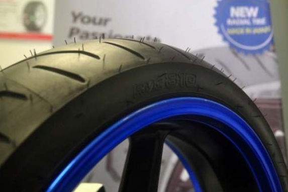 Lebih Baik Mana? Ban Tubeless Atau Tube Type Untuk Sepeda Motor?