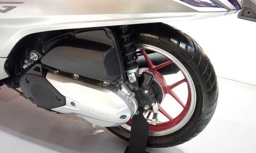 Ini Alasan Roda Motor Matic Berputar Saat Langsam