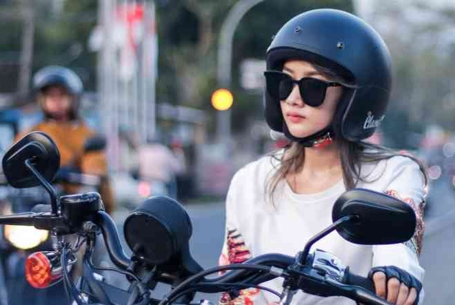 Lady Bikers, Hindari Ini Saat Berkendara Supaya Bikin Nyaman