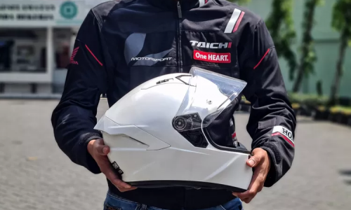 Mengenal Sertifikasi Helm Sepeda Motor yang Bisa Buat Nyaman Saat Berkendara