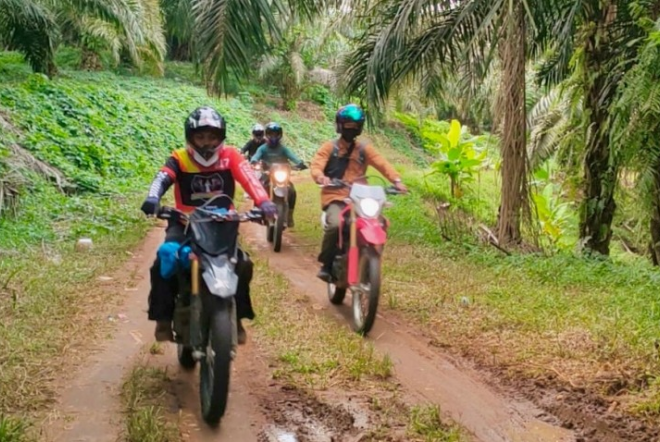 Sering Melewati Jalan Berlubang? Perhatikan 7 Komponen Ini Agar Berkendara Makin Nyaman