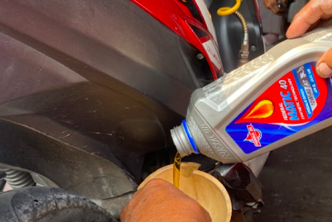 Selain Perawatan Radiator, Rutin Ganti Oli Bisa Bikin Suhu Mesin Makin Dingin