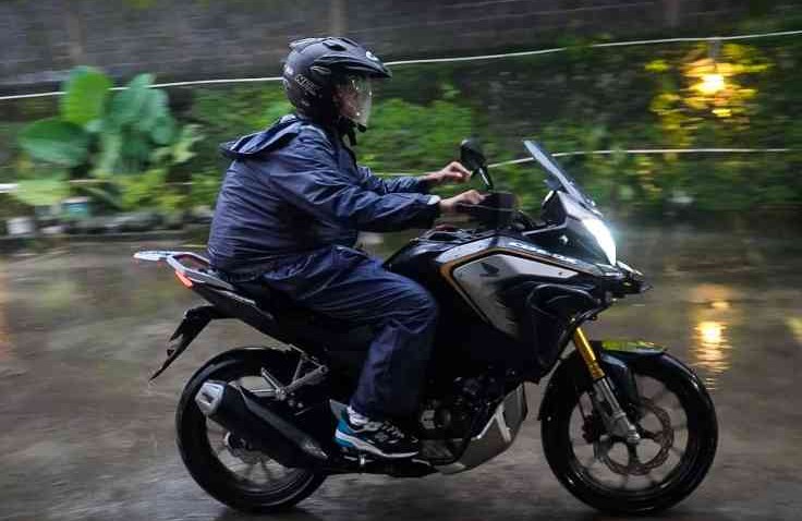 Perawatan Jas Hujan Selama Musim Hujan, Agar Berkendara Tetap Nyaman