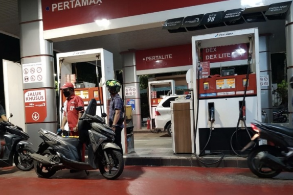 Isi Bensin Wajib Turun Dari Motor, Ternyata Ini Penyebabnya