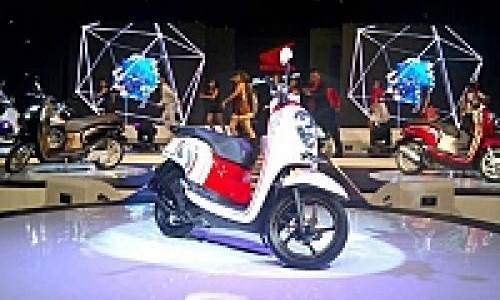 Apa Saja Keunggulan Honda Scoopy FI?