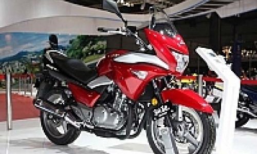 Suzuki Tunjuk China Produksi Inazuma Half Fairing