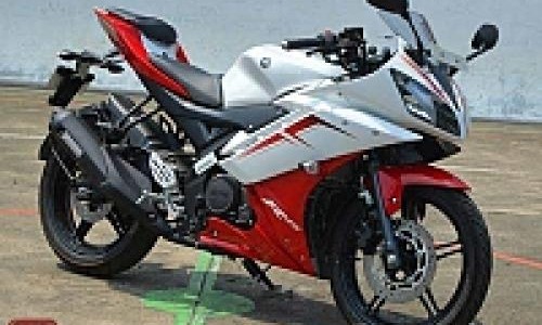 Yamaha YZF-R15 Mengaspal dalam Jumlah Terbatas