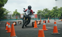 Mengenal Trail Braking, Teknik Yang